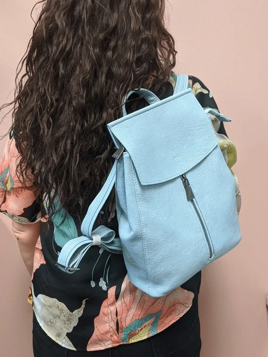 S-Q Chloe Convertible Backpack - Picture 11 of 11